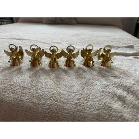 Vintage Christmas Brass Angel with Horn Napkin Holders, set of 6. - Picture 1 of 5